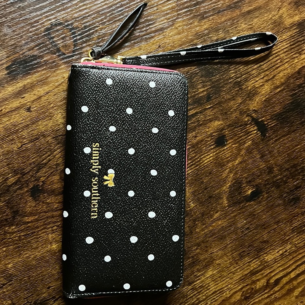 Simply southern wristlet